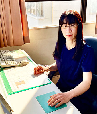 院長 宮川 倫子